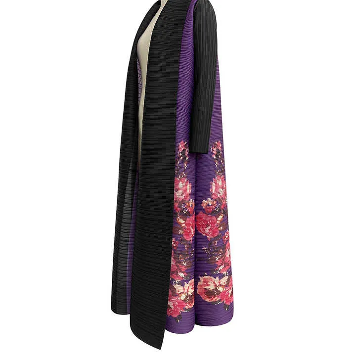 عبايات نسائيه انيقه و فاخره , Elegant and luxurious women's abayas