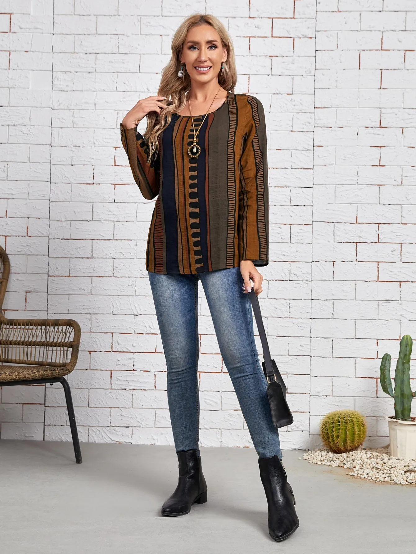 Casual Geometric Long Sleeve Round Neck Regular Blouse