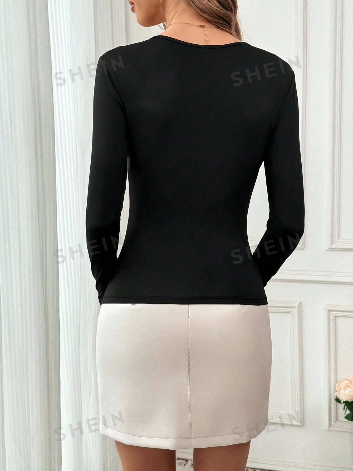 Privé Colorblock Big Bow Front Long Sleeve Tee